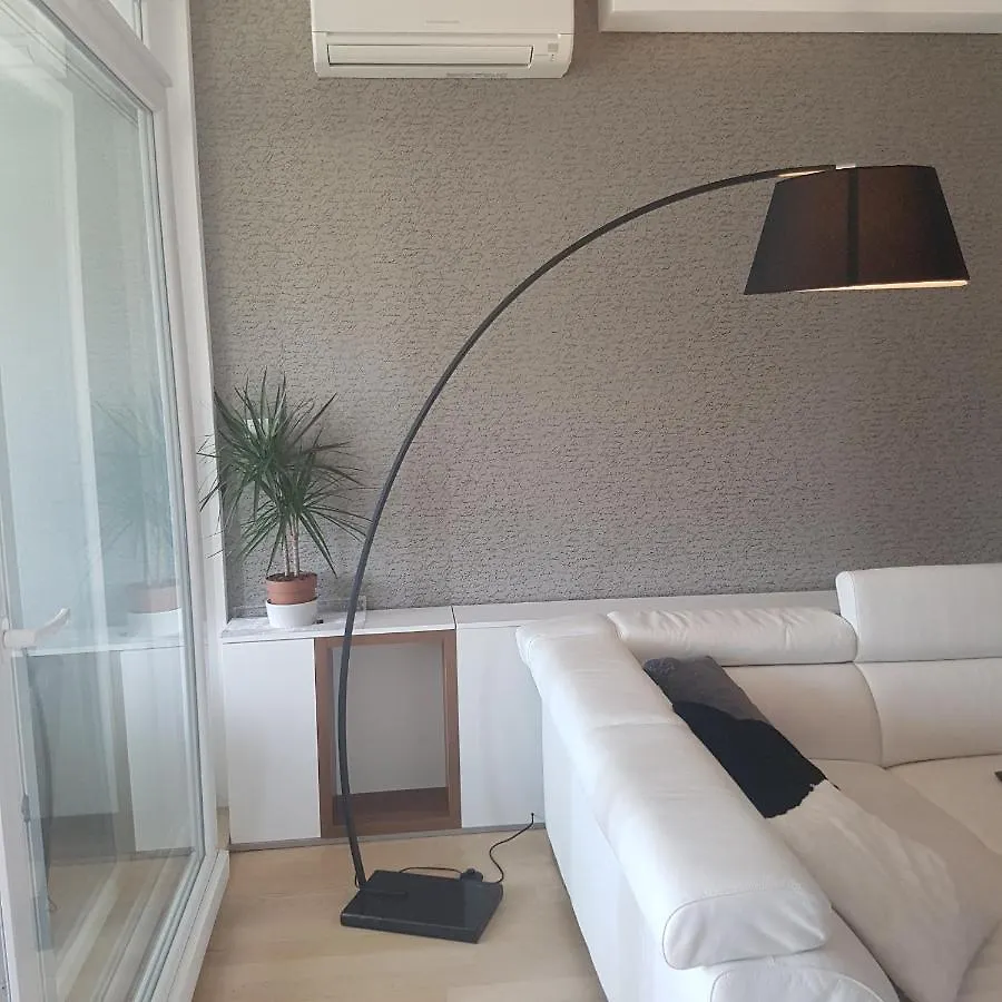 Adela Apartments 3 Morska Vila Сплит