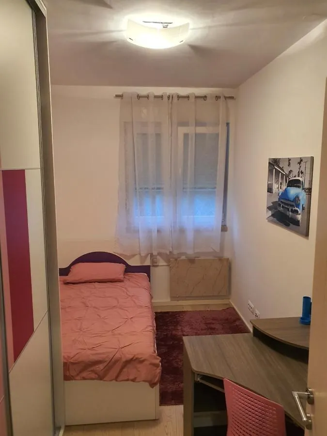 Adela Apartments 3 Morska Vila Сплит