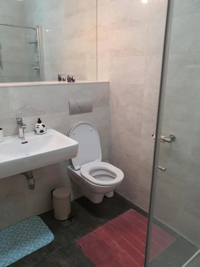 Adela Apartments 3 Morska Vila Сплит